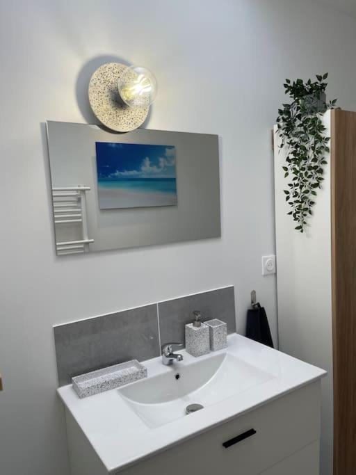 Appartement T2 La Ferte Gaucher A 200M Du Centre Esterno foto